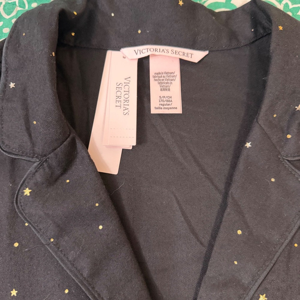 Victorias Secret Pajama Set Small Black Gold Star Celestial Button Top Pants NEW - Picture 2 of 10